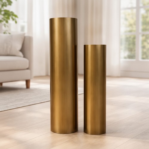 Set metal floor vases - of,