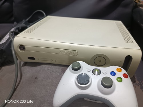 Xbox 360 console bundle - 360,