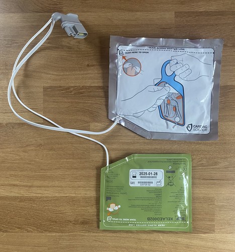 Cardiac science aed - cardiac,