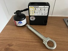 TOYOTA TYRE REPAIR KIT PUMP COMPRESSOR SEALANT BOTTLE SET + Tow Hook 08/2028