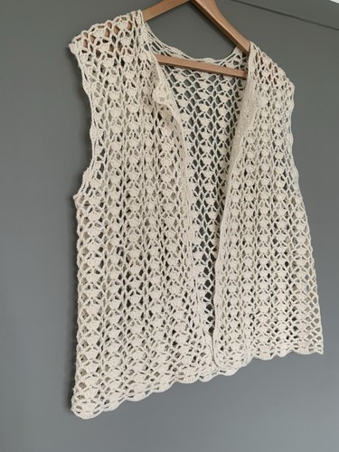 Handmade cream crochet - , open