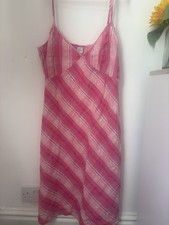 Y2K Vintage New Look Pink