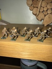 Vintage 1/72 Scale Charging