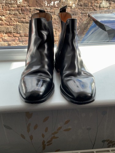 Loake black polished leather - black,