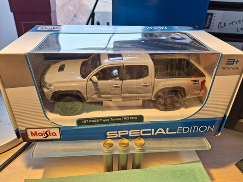 Maisto 2023 toyota tacoma - toyota,