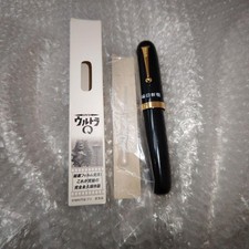 Ultra Q fountain pen Mainichi