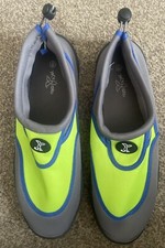 Mad Wax Water/Aqua Shoes Adult UK Size 11 - New without tags