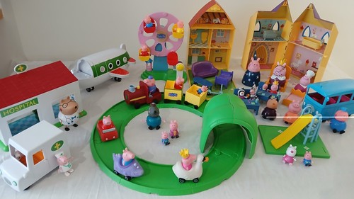 Large bundle peppa pig - peppa,
