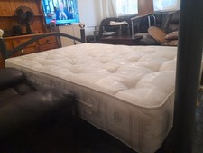 BARGAIN METAL ANTIQUE BED & MATTRESS 