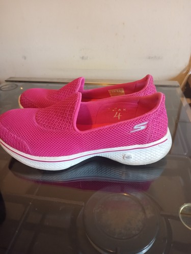 Ladies goga max sketchers size - ladies,