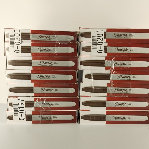 Lot 12 pack sharpie - of,