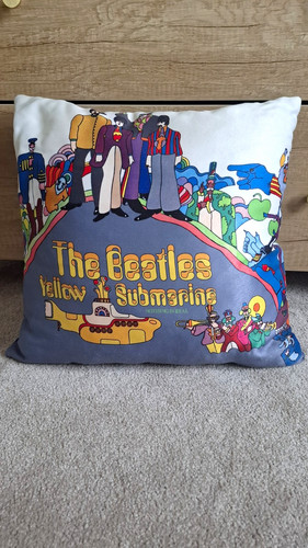 The beatles yellow submarine - yellow,