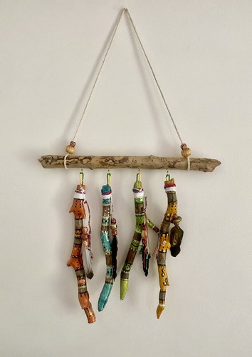 Talking stick sustainably - ,