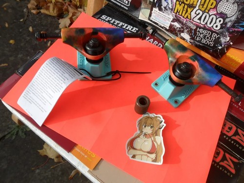 Slant pair trucks - globe, bantam