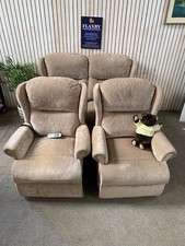 Sherborne Recliner Suite 2