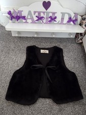 5-6 Dolly Wears Black Faux Fur