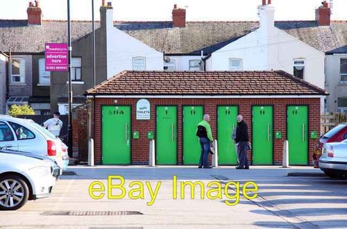 Photo 6x4 public toilets - photo, in