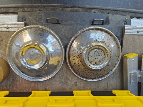 Jaguar mk2 wheel trims - mk2,