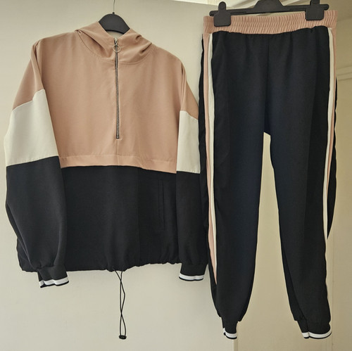 Zara track suit set - size, m