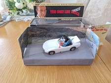 Corgi James Bond 007 Toyota 2000 GT Original Aki + Shooting Figure 2001 Model