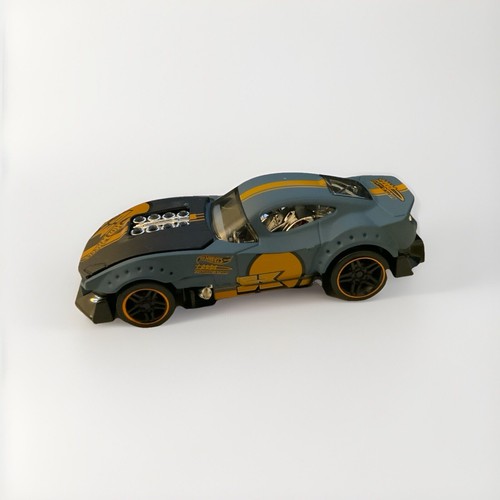 Hot wheels muscle and - hot,