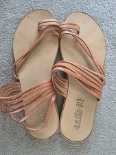 Tan Greek Leather Ancient  Gladiator Sandals Straps Toe Post 41 UK 7 7.5 8 BNWOT