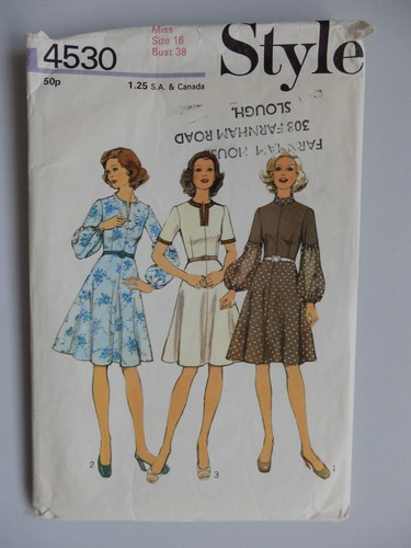 Vintage 1970s style 4530 - style,