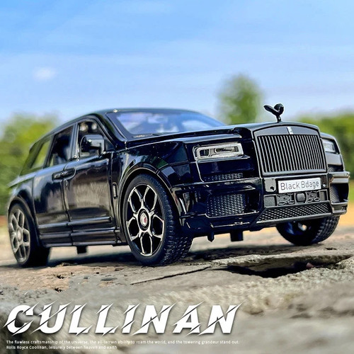 Rolls royce cullinan suv - rolls,