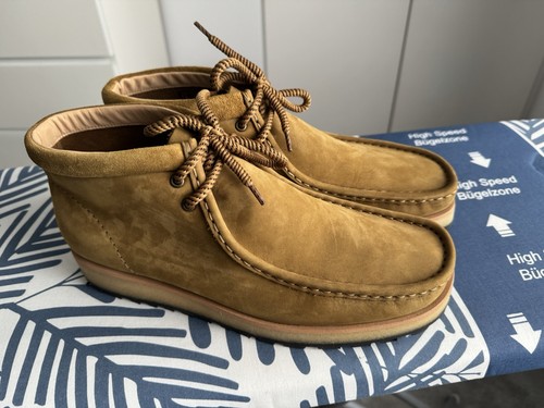 Clarks tan brown wallabee - clarks,