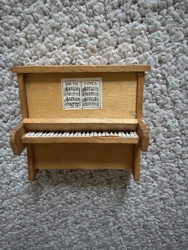 Dol toi wooden dolls house - dolls,