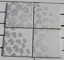 LAURA ASHLEY - Set of 4 Unique