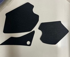R&G Tank Traction Grips Black Suzuki GSX-R1000R 2017 - 2024 (3pcs only pictured)