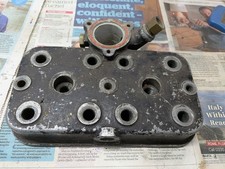 YAMAHA TZ350 CYLINDER HEAD