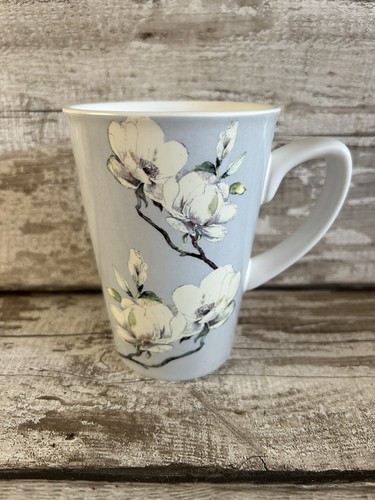 Pretty magnolia flower mug - pretty,