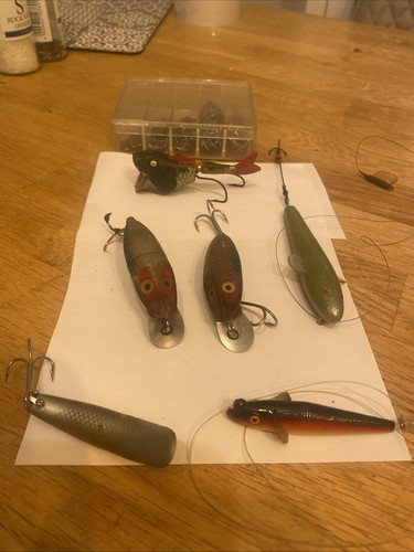 Vintage fishing lure including - vintage,