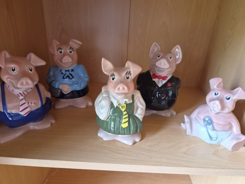 Wade natwest pigs full - wade,