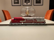 Rail king mth o gauge  Santa Fe FP45 3 rail (Powered) Item No. 30-20154-1