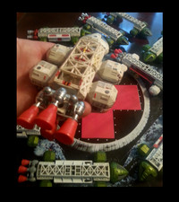 1 Vintage Dinky Toy Eagle Space 1999 Falcon shuttle never see for sale Prop*