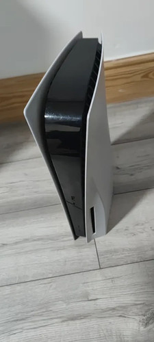 Playstation spares or - 5,