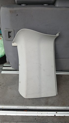 Caravelle pillar trim - d,