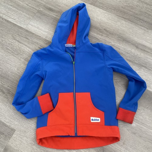 Girl guiding uniform