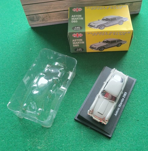Scale classic british - 1:43,
