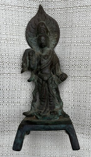 Antique bronze guanyin statue - bronze,