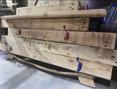 Handcrafted coat rack - 🔥handcrafted,