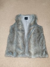 New Look Women's Faux Fur Gilet Body Warmer Size 14 Excellent Condition Warm