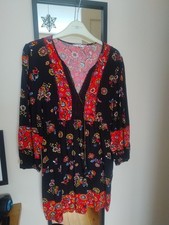 Black Ornate Pattern Tunic