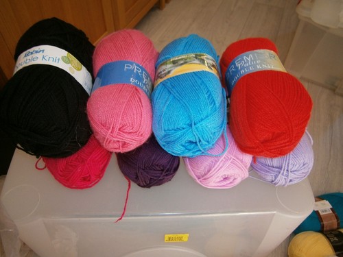 Job lot mixed colours 800 - colours,