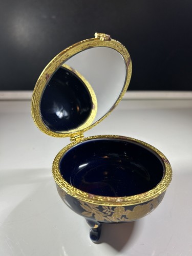 Beautiful ornate trinket box - trinket, box/