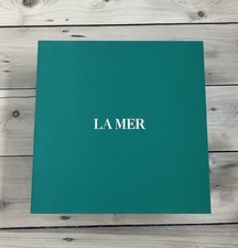 LA MER - Empty Gift Storage Box Green M 25x25x12cm
