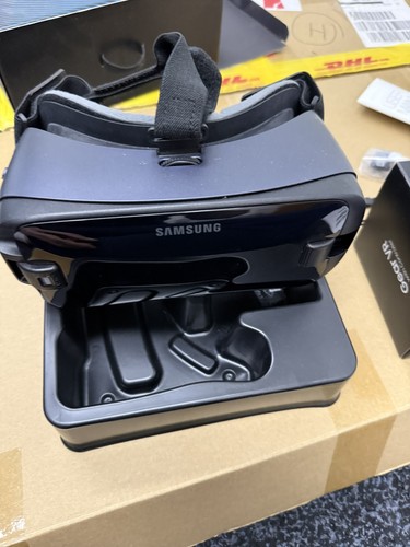 Samsung gear headset - gear,
